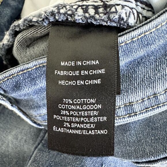 Kenneth Cole Jeans Shorts Women's Size 28 Medium Wash Denim Bermuda - Picture 8 of 13